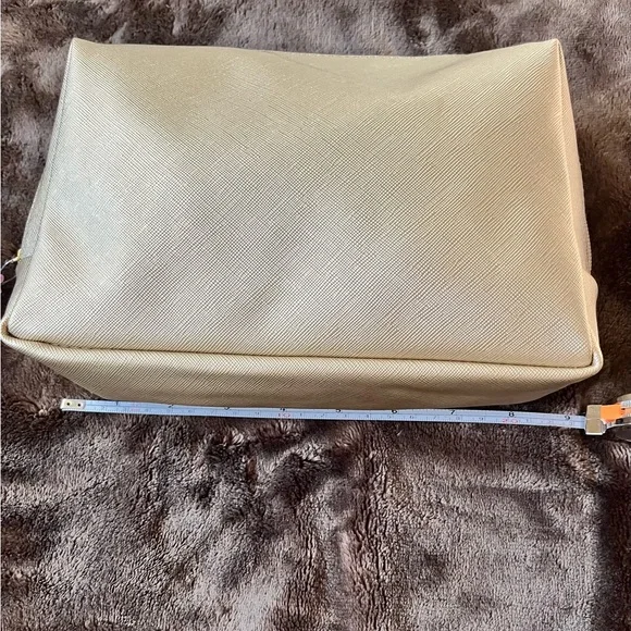 NWT YANKEE CANDLE GIFT SET ZIPPERED GOLD BAG/TOTE - Picture 6 of 8